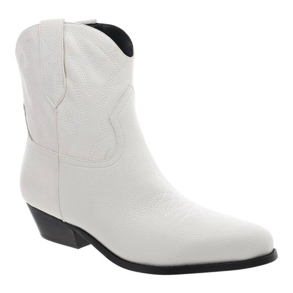 GUESS Women's Ginette Low Ankle Western Cowboy Booties White Size 8 M - Picture 1 of 3